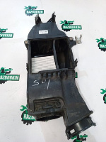 Mercedes-Benz / GLC 250d 4-matic / Корпус воздушного фильтра