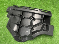 Audi / Q8 / Кронштейн бампера