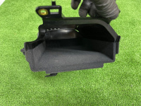 Audi / A6 / Вещевое отделение