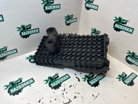 Ford / EXPLORER / Площадка АКБ