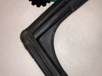Mazda / 3 / Уплотнитель стекла двери