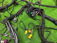 Audi / Q8 / Проводка торпедо и климат-контроля