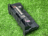 Volkswagen / Touareg / Блок управления крышкой багажника