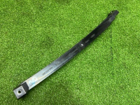 Audi / Q7 / Направляющая стекла двери