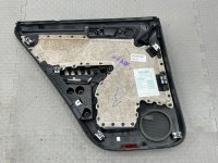 Volkswagen / Tiguan / Обшивка двери
