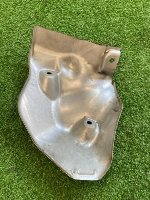 Audi / Q7 / теплозащитный экран