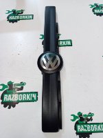 Volkswagen / Touareg / Накладка кабельного канала Volkswagen / Touareg / Накладка кабельного канала
