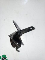 Audi / A5 / Кронштейн