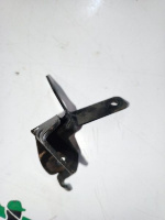 Audi / A5 / Кронштейн