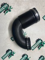Audi / Q7 / Патрубок воздушного фильтра