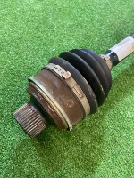Audi / Q7 / Приводной вал