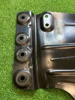 Audi / Q7 / Усилитель