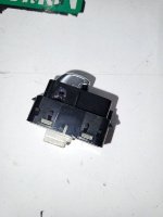 Mercedes-Benz / GLC 250d 4-matic / Кнопка регулировки сидения