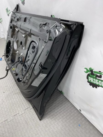 Audi / A5 / Дверь боковая
