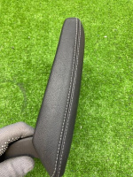 Audi / A5 / Подлокотник