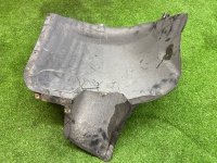 Volkswagen / Touareg / Подкрылок Volkswagen / Touareg / Подкрылок