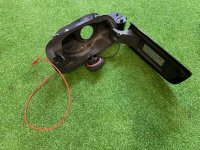 Audi / A6 / Лючок топливного бака