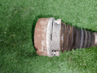 Audi / Q3 / Приводной вал