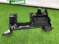 Audi / A4 / Вещевое отделение