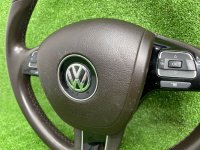 Volkswagen / Touareg / Руль в сборе с подушкой