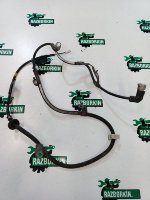 Mitsubishi / Outlander / Провод стояночного тормоза