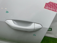 Audi / A7 / Дверь боковая