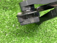 Audi / A6 / Датчик дорожного просвета