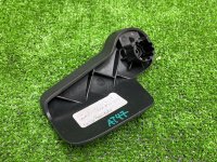 Audi / Q8 / Ручка открывания капота