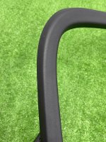 Audi / A4 / Облицовка проема стекла двери