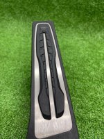 BMW / 7-Series / Педаль газа