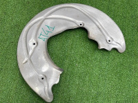 Audi / A6 / Пыльник тормозного диска