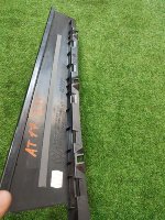 Volkswagen / Touareg / Накладка двери