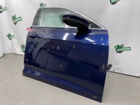 Audi / A6 / Дверь боковая