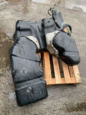 Porsche / Cayenne / Бак топливный