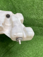 BMW / ALPINA B10 / Бачок омывателя