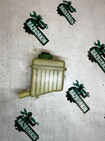 Audi / Q7 / Бачок гидроусилителя руля