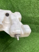 BMW / ALPINA B10 / Бачок омывателя