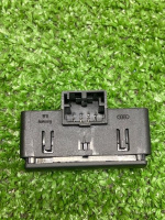 Audi / Q7 / Кнопка открытия багажника