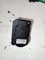 Citroen / c-crosser / Сервопривод заслонок печки