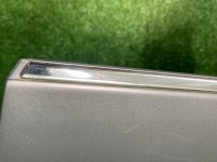 Mercedes-Benz / E-Class / Молдинг крыла