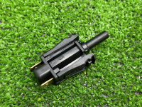 Mercedes-Benz / 190e / Датчик открытия двери