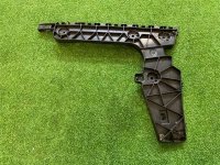 Audi / A6 / Направляющая бампера