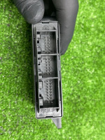 Audi / Q7 / Блок управления парктроником