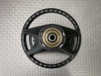 Mercedes-Benz / E-Class / Руль