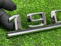 Mercedes-Benz / 190e / Эмблема