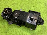 Volkswagen / Touareg / Печка салона