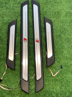 Audi / A6 / Накладка порога S-Line