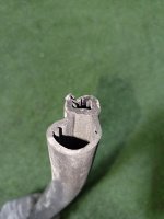 BMW / X3 / Уплотнитель капота