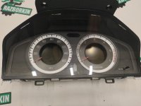 Volvo / S60 / Панель приборов