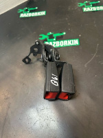 Volkswagen / Golf / Замок ремня безопасности